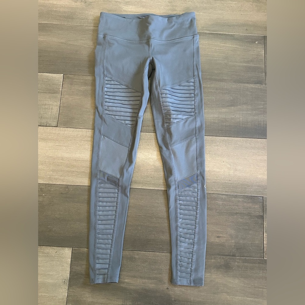 Alo Women's XS Gray High-Waisted Leggings